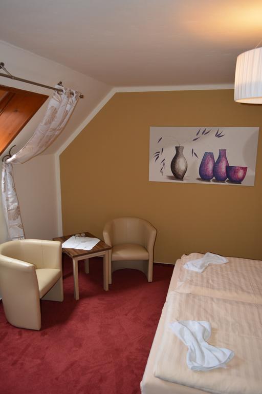 Hotel Koruna Karlštejn 部屋 写真