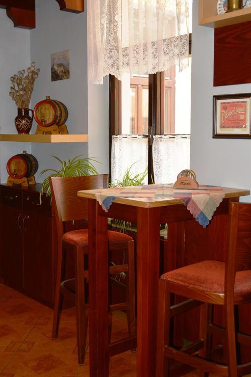 Hotel Koruna Karlštejn エクステリア 写真