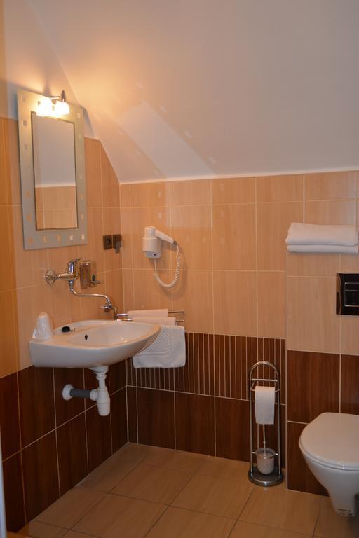 Hotel Koruna Karlštejn 部屋 写真